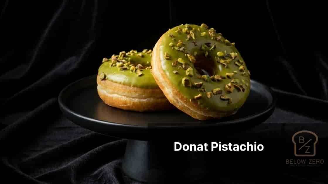 Demam Pistachio Mengapa Donat Rasa Kacang Hijau Ini Begitu Viral di Media Sosial