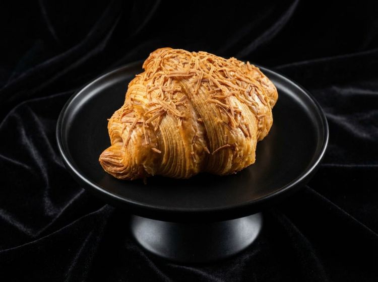 Croissant Cheese
